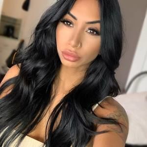 Meet your Posher, Meghan